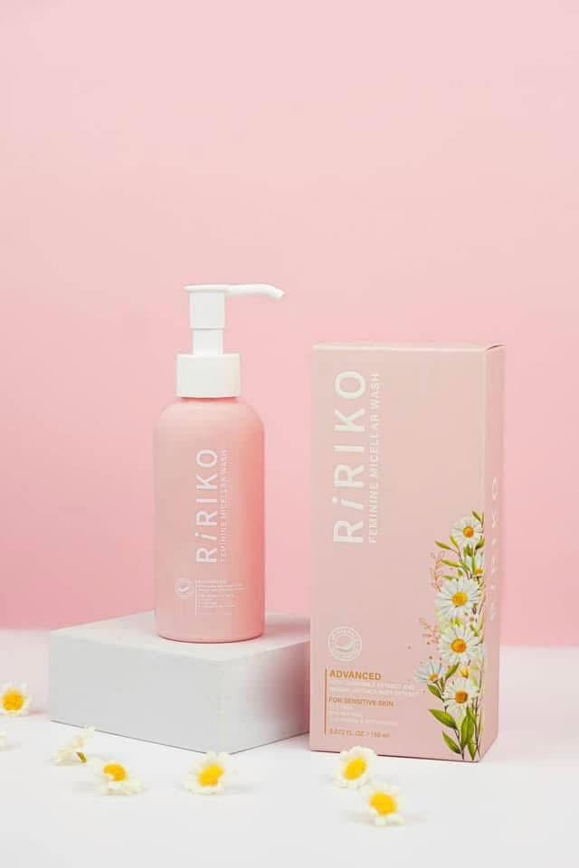 R01ผลิตภัณฑ์ทำความสะอาดจุดซ้อนเร้นริริโก๊ะ RIRIKO FEMININE WASH  บรรจุ 150 ml